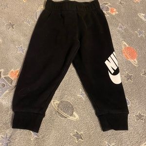 Nike toddler joggers